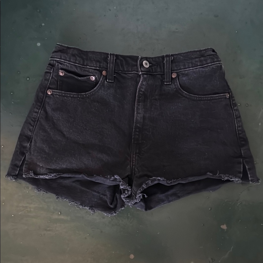 Abercrombie Mom Shorts Black Size 27/4 Jean Denim Ripped Freyed